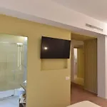 Guest house Dimora Al Castello 4*