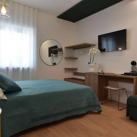 Guest house Dimora Al Castello 4*