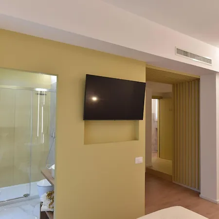 Guest house Dimora Al Castello 4*